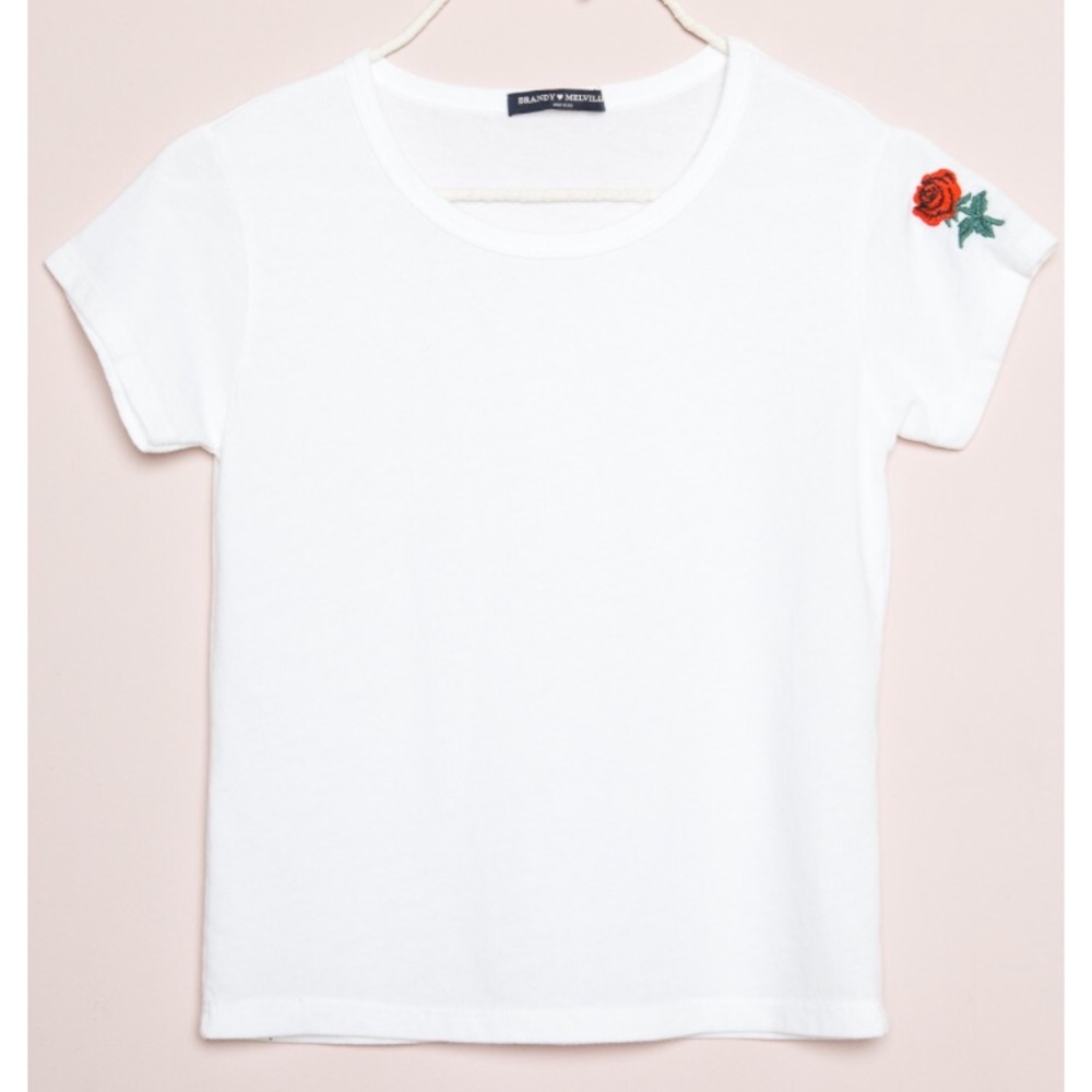 *NEW* Brandy Melville Rose Tee